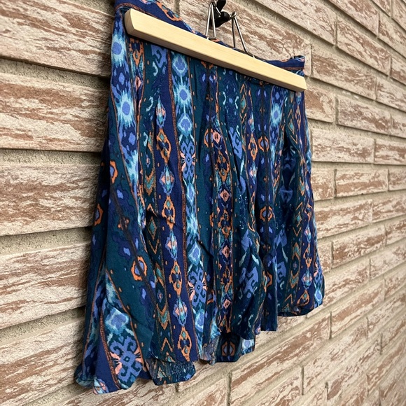 Forever 21 Funky Blue Skirt - Picture 2 of 10